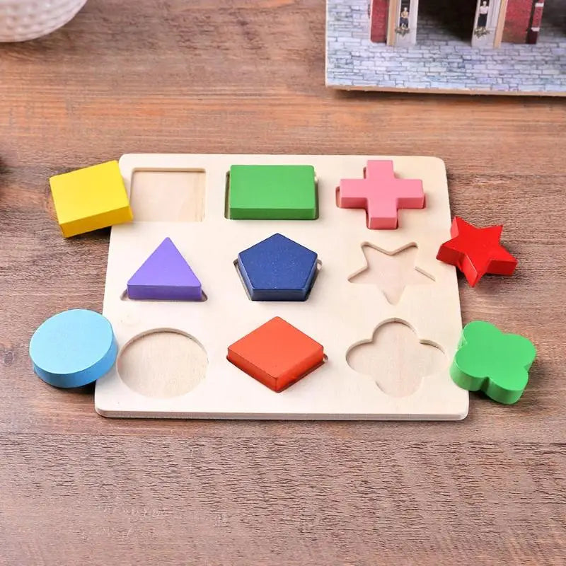 Montessori Holzpuzzle mit Formen – Farben & Mengen spielerisch entdecken